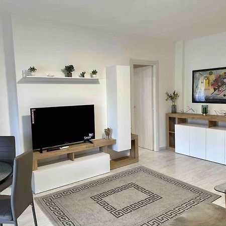 Appartamento Luminoso Domus Eur Roma Esterno foto