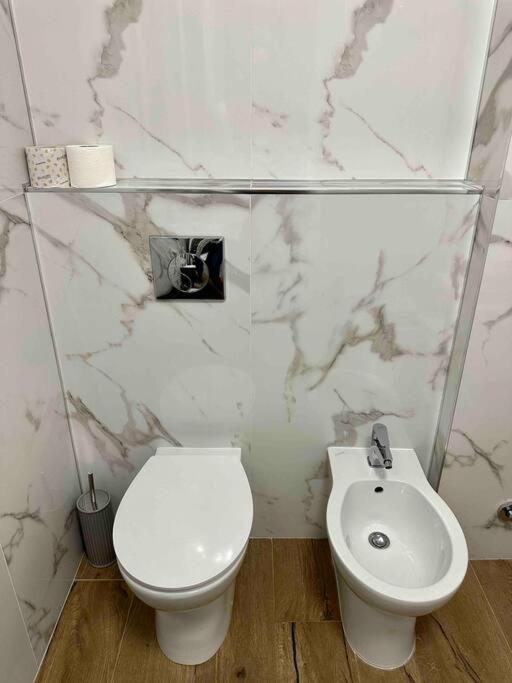 Appartamento Luminoso Domus Eur Roma Esterno foto