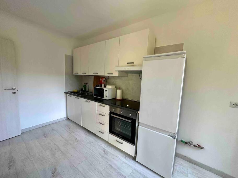 Appartamento Luminoso Domus Eur Roma Esterno foto